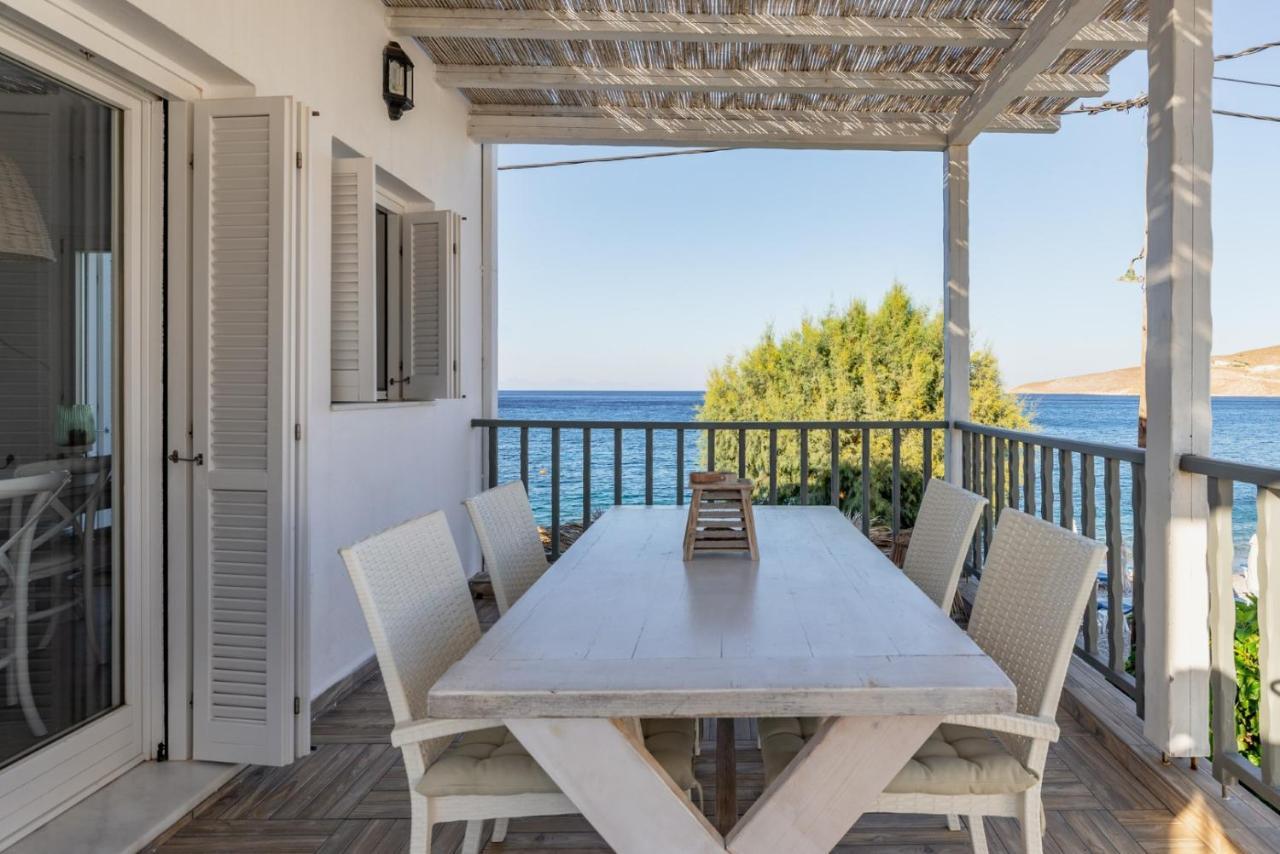Uno Luxury Apartment With Sea View Livadia  ภายนอก รูปภาพ