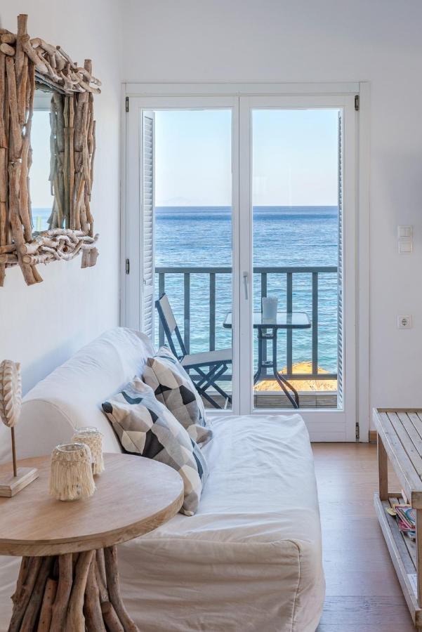 Uno Luxury Apartment With Sea View Livadia  ภายนอก รูปภาพ