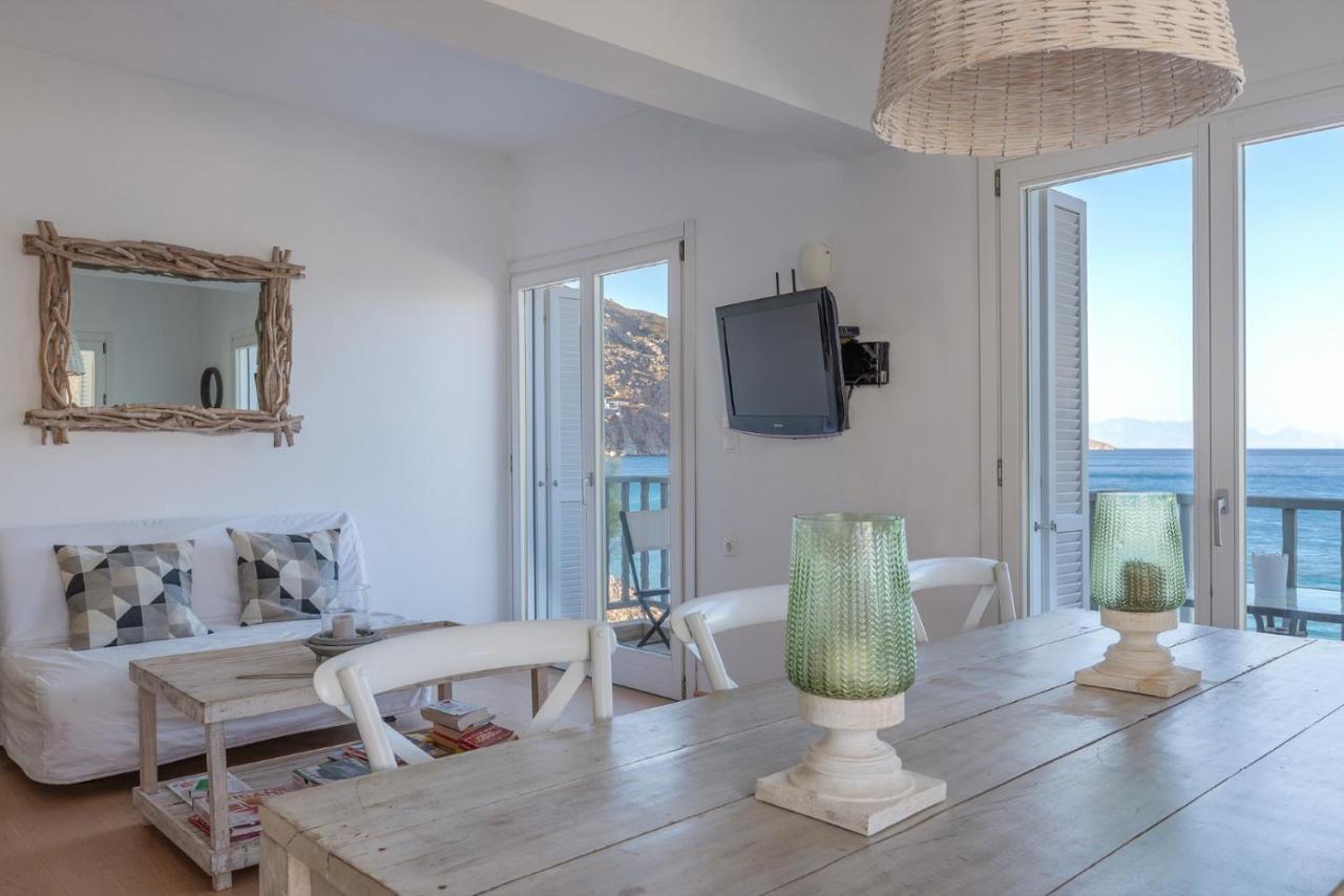 Uno Luxury Apartment With Sea View Livadia  ภายนอก รูปภาพ